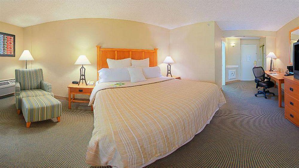 מלון מטיירי Wyndham Garden New Orleans Airport מראה חיצוני תמונה
